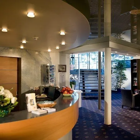 Отель Cresta Sun 4*